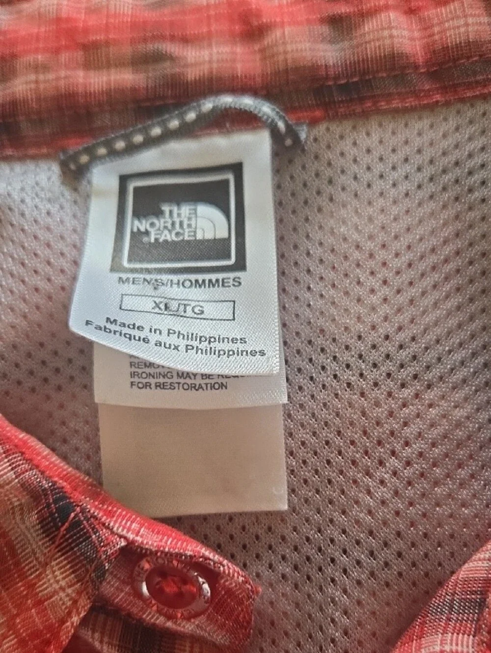 The North Face Men's Red Plaid Short-Sleeve Button-Down Shirt
